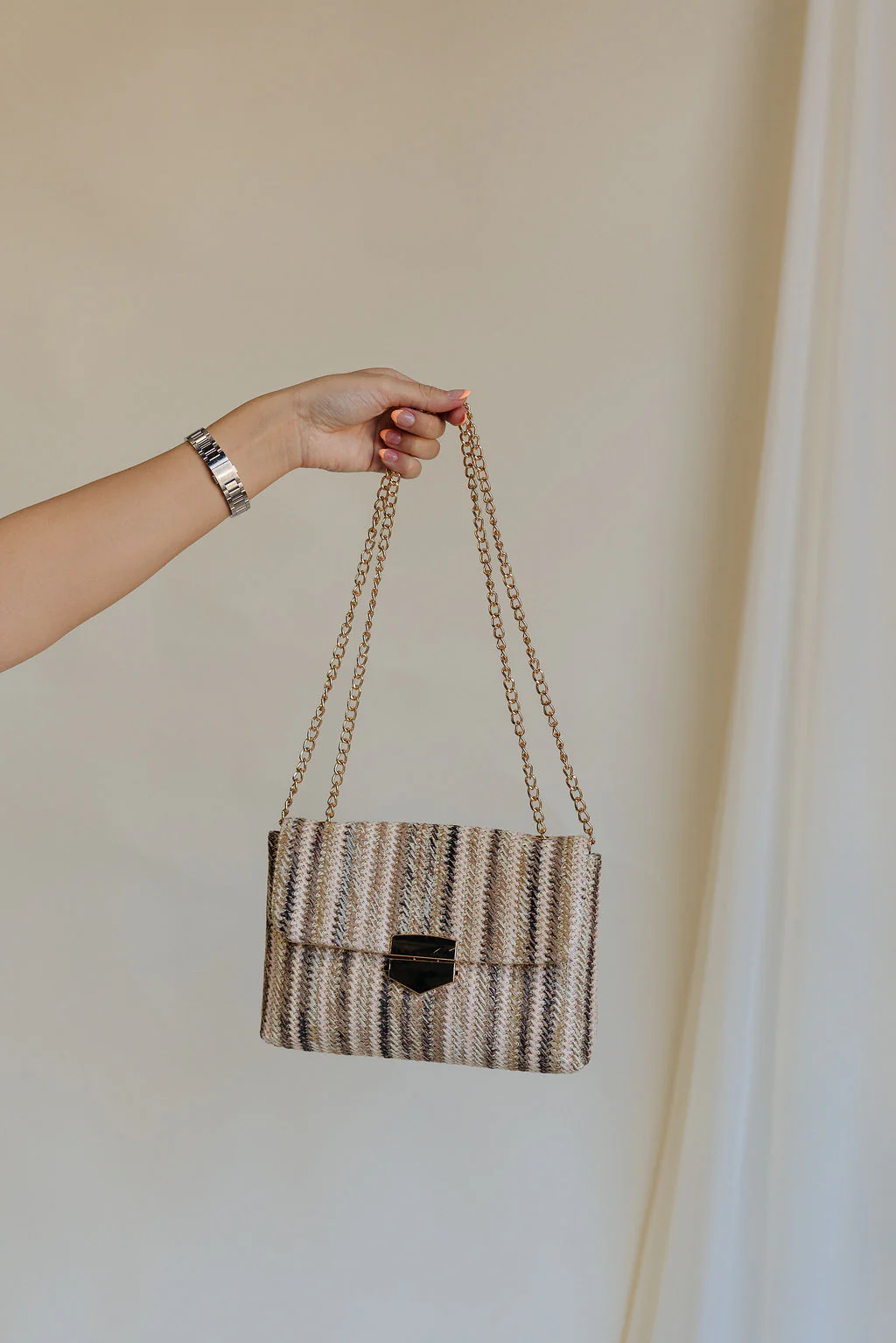 Janie Natural Multi Gold Chain Purse - Image 11