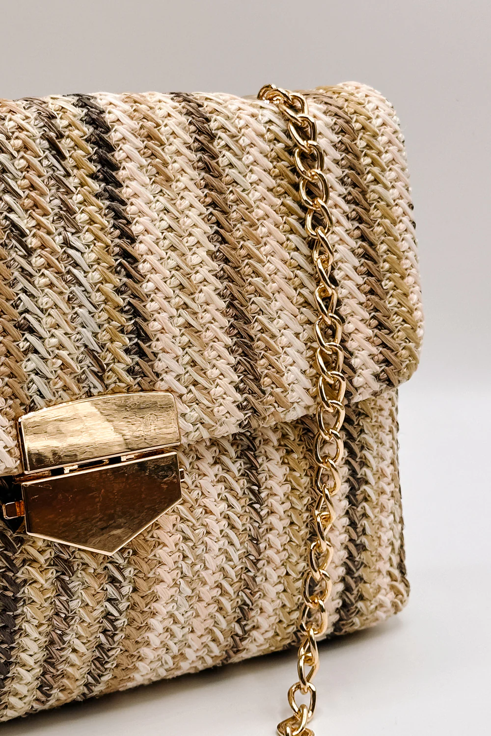 Janie Natural Multi Gold Chain Purse - Image 8