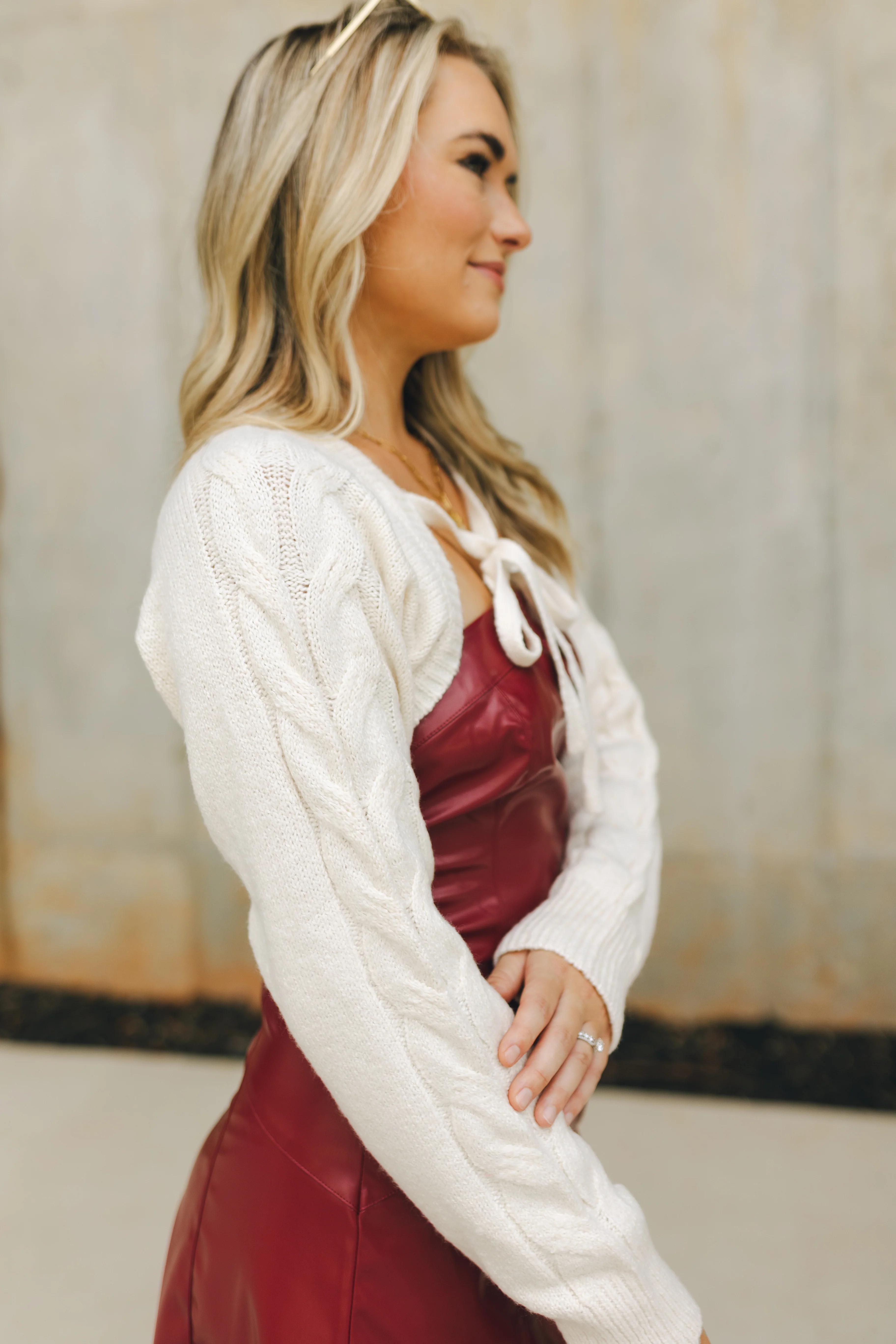 London Cream Cropped Sweater - Image 5