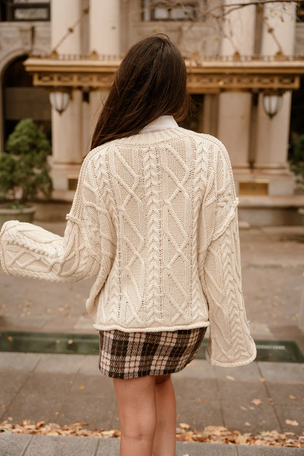 Selah Cream Cable Knit Flare Sweater - Image 4