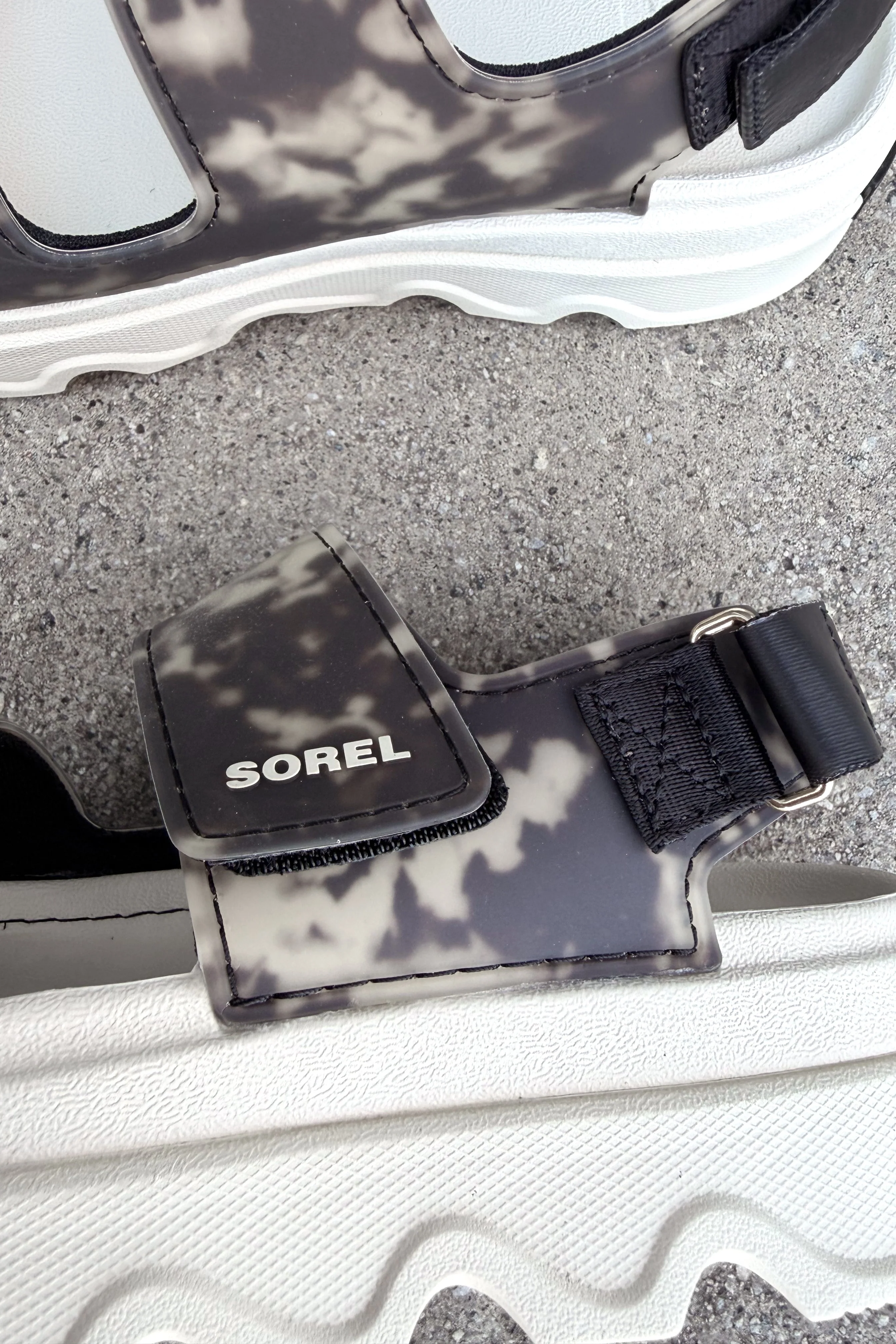 Sorel Kinetic Sunchase Black & Chalk Ankle Strap Sandal - Image 2