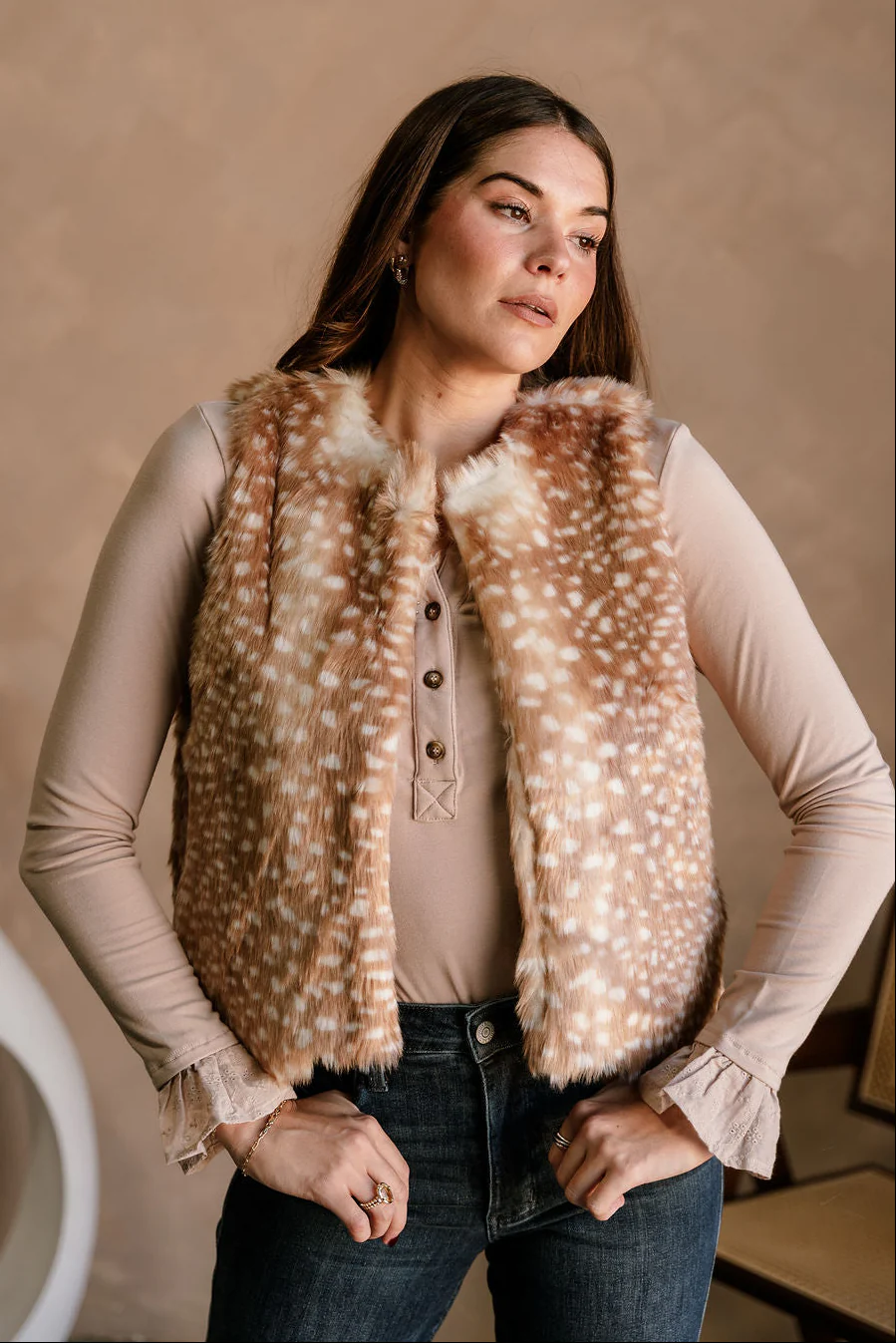 Zoey Brown Faux Fawn Fur Vest - Image 3
